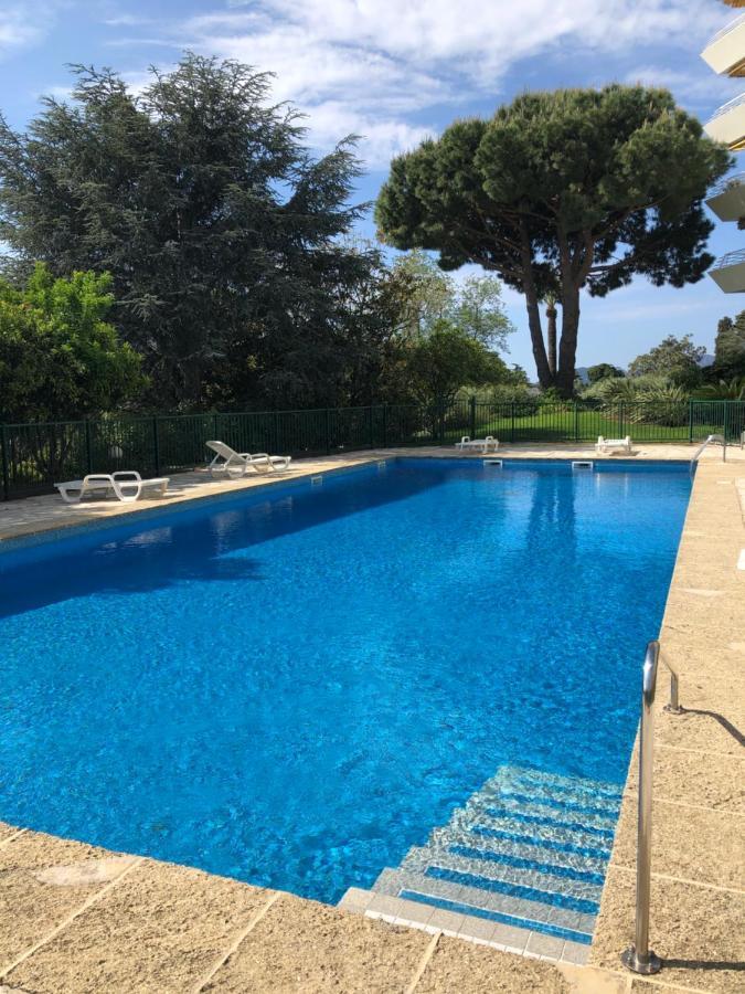 Studio Terrasse - Piscine- Tennis Cannes Exterior foto